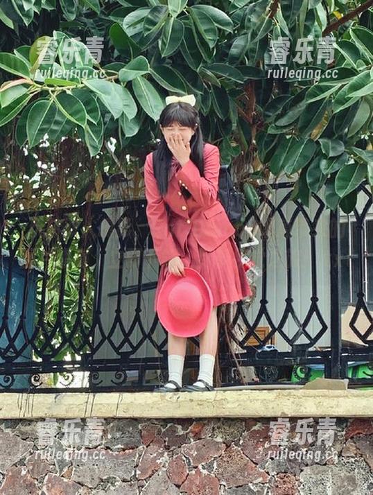 玩转双人摄影，Cat Demon喵崽带来的图片盛宴，立即下载，尽享视觉之旅！.txt